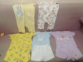 Lote 5 Pijamas Bebé Disney verano