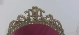 Espejo de tocador vintage dorado