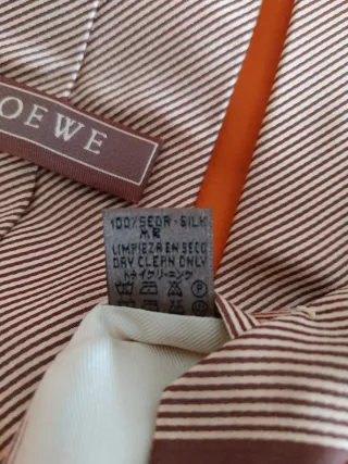 Corbata Loewe Beige y Marrón Rayas, de seda