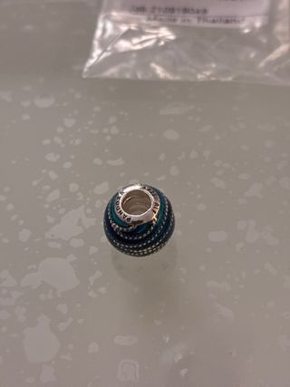 Charm Pandora 797012ENMX onda blu