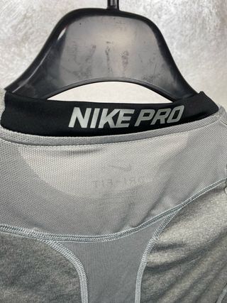 Camiseta Nike Pro Dri Fit Compression