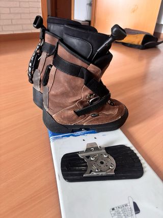 Tabla Snowboard 1,55 + Botas + Fijaciones + bolso
