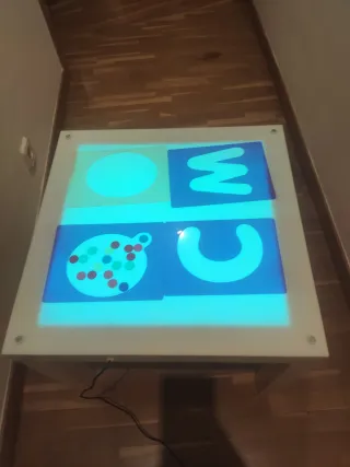 Mesa de Luz Montessori