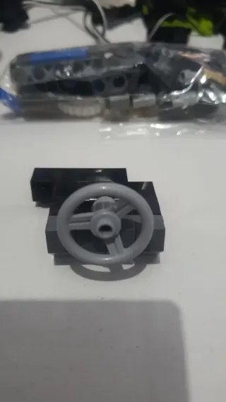 Vehículo de Ingeniería RC con Bloques de Construcc