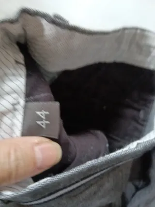 Pantalón de vestir gris hombre