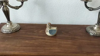 Figura pollo coleccionable estilo Poulette