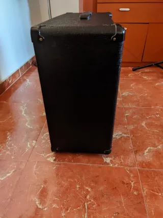 Amplificador Guitarra Marshall DSL 40C