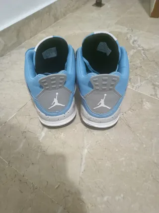 Zapatillas Jordan Retro 4 University Blue