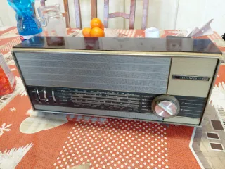 Radio Mivar R-33 Vintage radio d'epoca