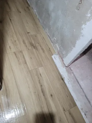 Hacemos trabajos de refacciones pinturas y electri