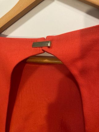 Vestido Zara Rojo Escote Espalda
