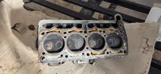 Bloque ,culata, cárter Seat 850 especial