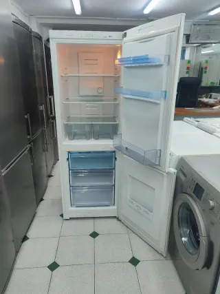 Nevera Balay combi clase A+ 170x60cm con garantía