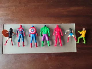 Muñecos Superhéroes Marvel DC