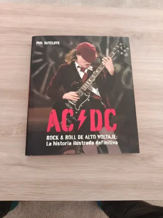 AC/DC: Rock & Roll de alto voltaje: la historia...