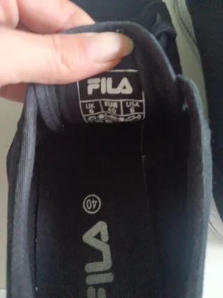 Zapatillas Fila Negras Talla 40