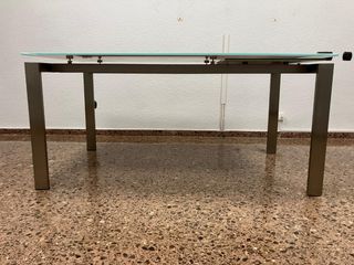 Mesa extensible cristal templado
