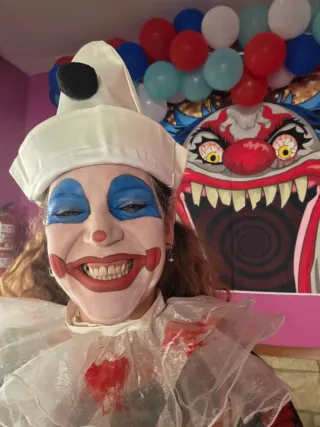 Disfraz Payaso  Talla L. chica.