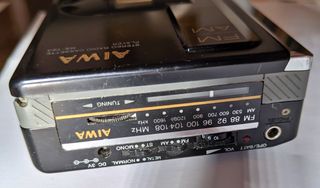 Walkman AIWA HS-T23 Radio Cassette Vintage