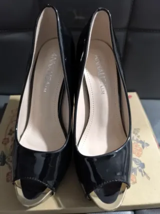 Zapatos de tacón negros