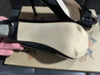 Zapatos de tacón negros