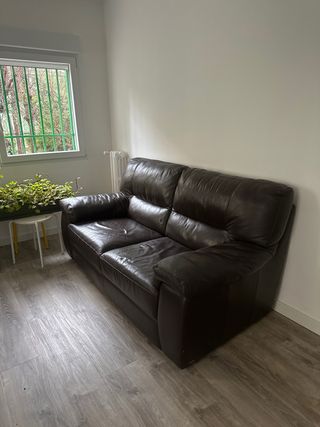 Sofá de piel marrón 1,80m
