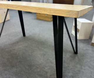 MESA DE COMEDOR ESTILO INDUSTRIAL