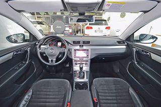 Volkswagen Passat 1.8 TSI DSG HIGHLINE
