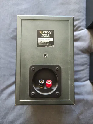 Altavoces Home Cinema Infinity Alpha 5
