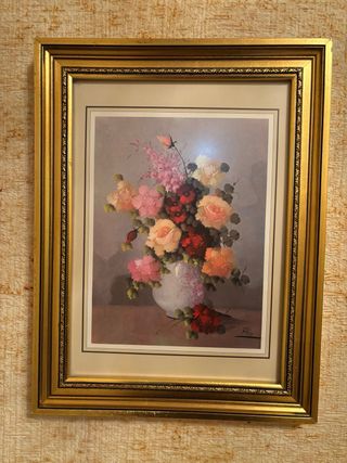 Cuadro de flores en dorado