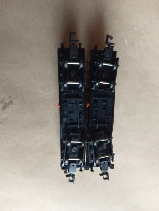 Lote 2 vagones ARNOLD