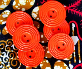 Lote 6 botões madeira/lote 6 botones madera nuevos