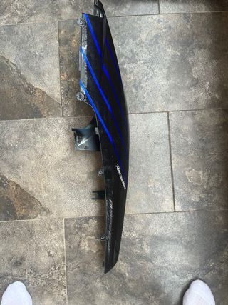 Carenado Yamaha YZF R125