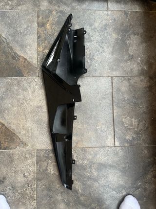 Carenado Yamaha YZF R125