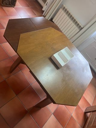 Mesa de comedor extensible de madera