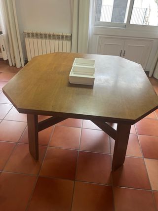 Mesa de comedor extensible de madera