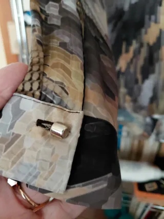 Blusa poliéster estampado geométrico talla 48