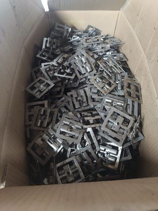 Suelo de composite gris