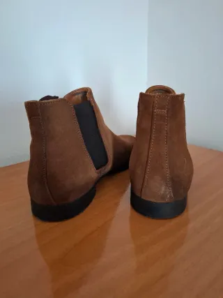 Botín Chelsea Marrón