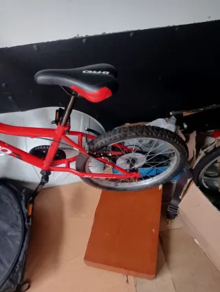 Bicicleta Infantil Roja B-PRO