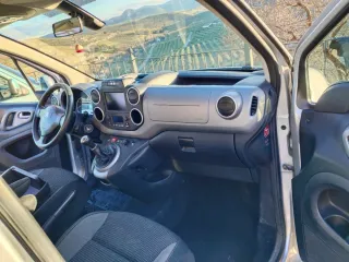 Peugeot parnet Peugeot 2015