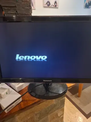 Monitor Lenovo Negro