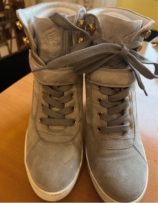 Botines Hogan piel grises y blancos nuevos