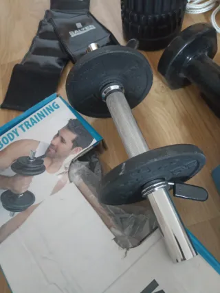 Lote entrenamiento: Mancuernas, balón, rodillo...