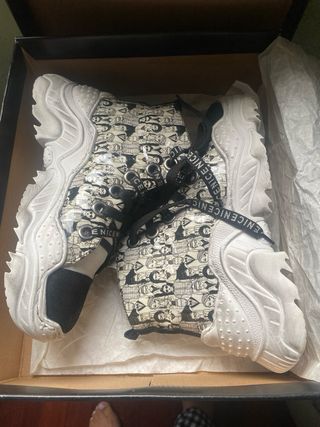 Zapatillas Exclusivas Talla 36