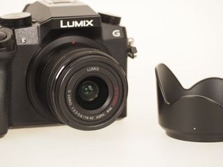 Cámara Panasonic G7, Camara Mirrorless