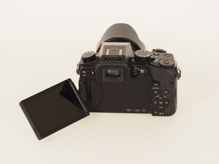 Cámara Panasonic G7, Camara Mirrorless