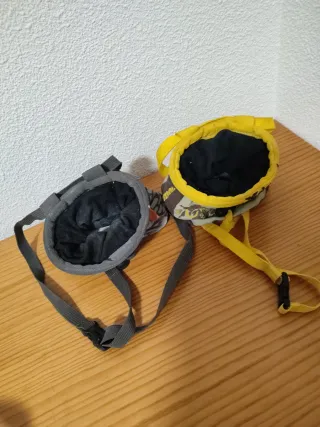 Magnesiera Simond escalada