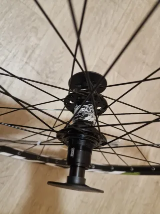 Rueda de Bicicleta 27.5 P19