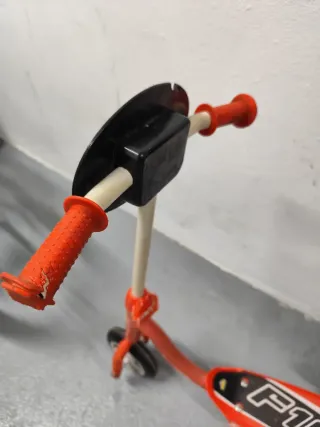 Patinete 3 Ruedas Infantil Rojo